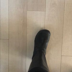 Keen leather/ waterproof boots size 8.5